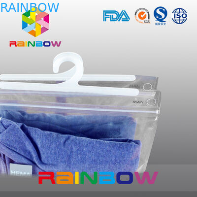 지퍼와 걸이 명확한 포장 부대를 가진 남자의 의류 포장 부대