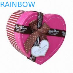 심혼에 의하여 형성되는 장식적인 사치품에 의하여 재생되는 선물 종이상자, 초콜렛을 위한 분홍색 종이상자