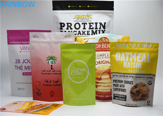 식사 부대 포장을 위로 서 있으십시오