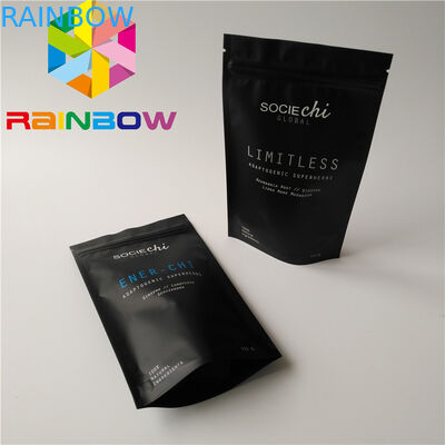 물자 음식 급료는 지퍼 주머니 포일 강선을 가진 콘에 의하여 형성된 Moringa 분말 부대를 위로 서 있습니다