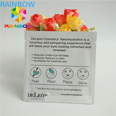 밀봉된 측이 지플락 부대를 인쇄한 3개는 알루미늄 호일 얼굴 눈 가면을 박판으로 만들었습니다