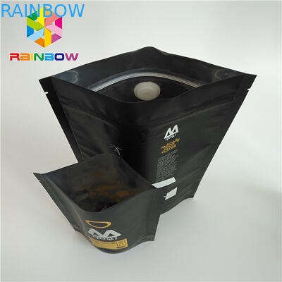 1개의 방법 벨브 지플락 1회분의 커피 봉지이라고 인쇄된 플라스틱 주머니 포장을 위로 서 있으십시오