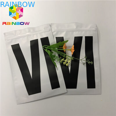 박판으로 만들어진 알루미늄 호일 매트 Zip 자물쇠는 벨브를 가진 지퍼 주머니 부대 1회분의 커피 봉지를 위로 서 있습니다