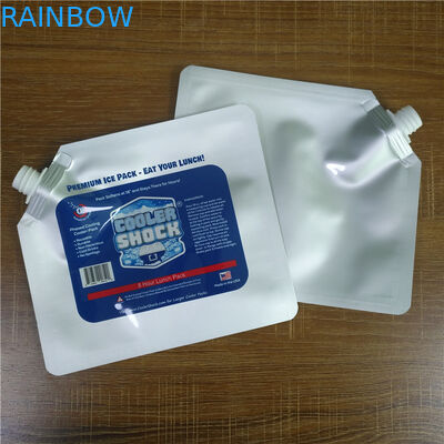 재사용할 수 있는 음료는 지퍼 주머니 주둥이를 가진 생물 분해성 음식 포장 향미료 부대를 위로 서 있습니다