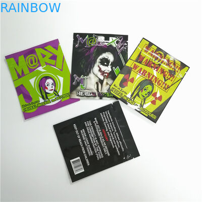 음식 급료 알루미늄 호일은 주머니 Resealable 사탕 Cbd 고무 같은 곰 포장을 위로 서 있습니다