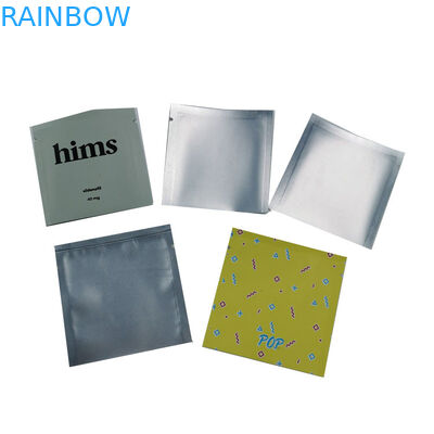 3 옆 열 - 소형 주머니 속눈섭을 포장하는 물개 플라스틱 주머니는 주문을 받아서 만들어진 소포를 자루에 넣습니다