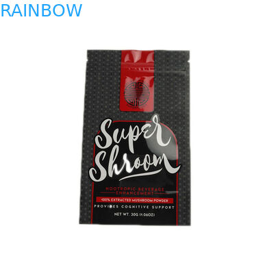 알루미늄 호일이 위로 서 있는 광택 있는 끝은 자루에 넣습니다