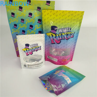 CBD 잡초는 플라스틱 주머니 포장을 인쇄하는 사진 요판을 위로 서 있습니다