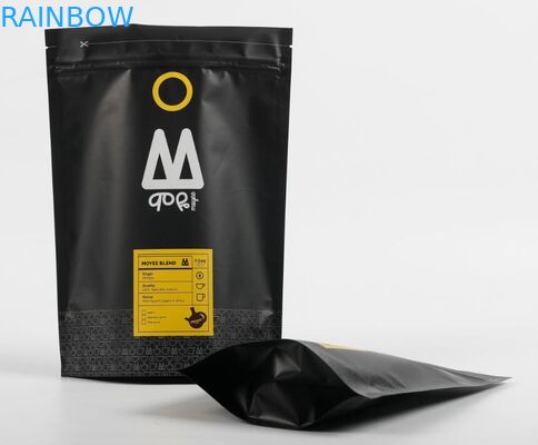 어수룩한 사람은 지퍼와 삼 가방을 패키징하는 도이팩 쿠키 안주류 가방을 견딥니다