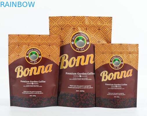 어수룩한 사람은 지퍼와 삼 가방을 패키징하는 도이팩 쿠키 안주류 가방을 견딥니다