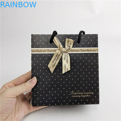 고품질 맞춤형 디지털 인쇄 로고 인쇄 된 쇼핑용 종이 가방 포장 흰색 110 그램 재사용