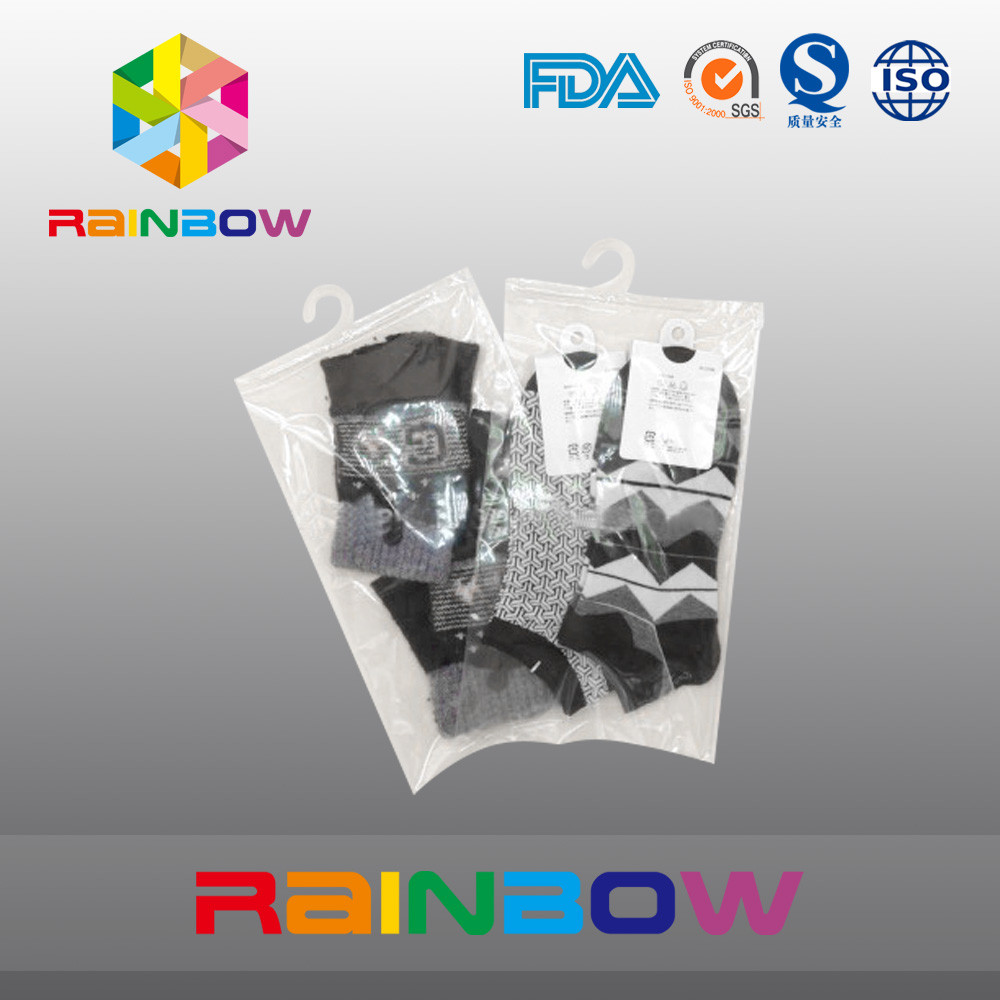 양말을 위한 지퍼를 가진 거는 걸이 부대를 포장하는 우유 백색 명확한 플라스틱 주머니