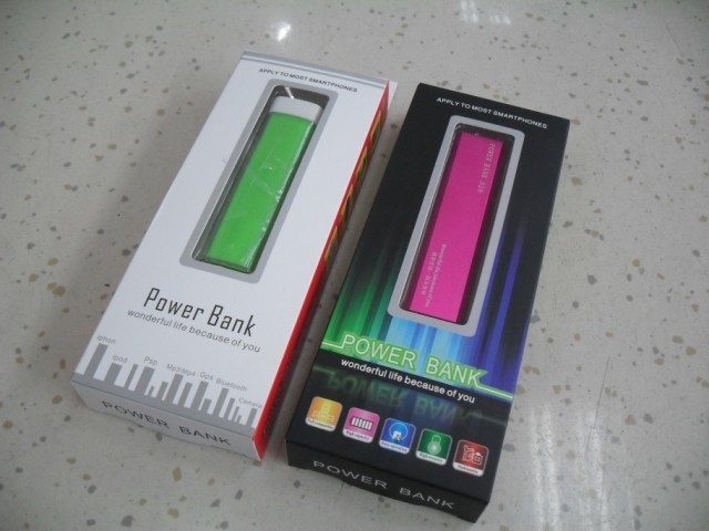 접히는 주문을 받아서 만들어진 디자인 힘 은행을 위한 창으로 포장하는 종이상자 수교