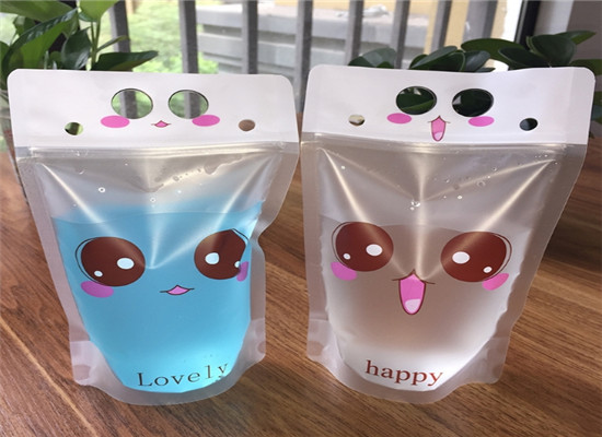 안전한 음식 수평 플라스틱 주머니 포장은 우유/차/주스를 변호합니다