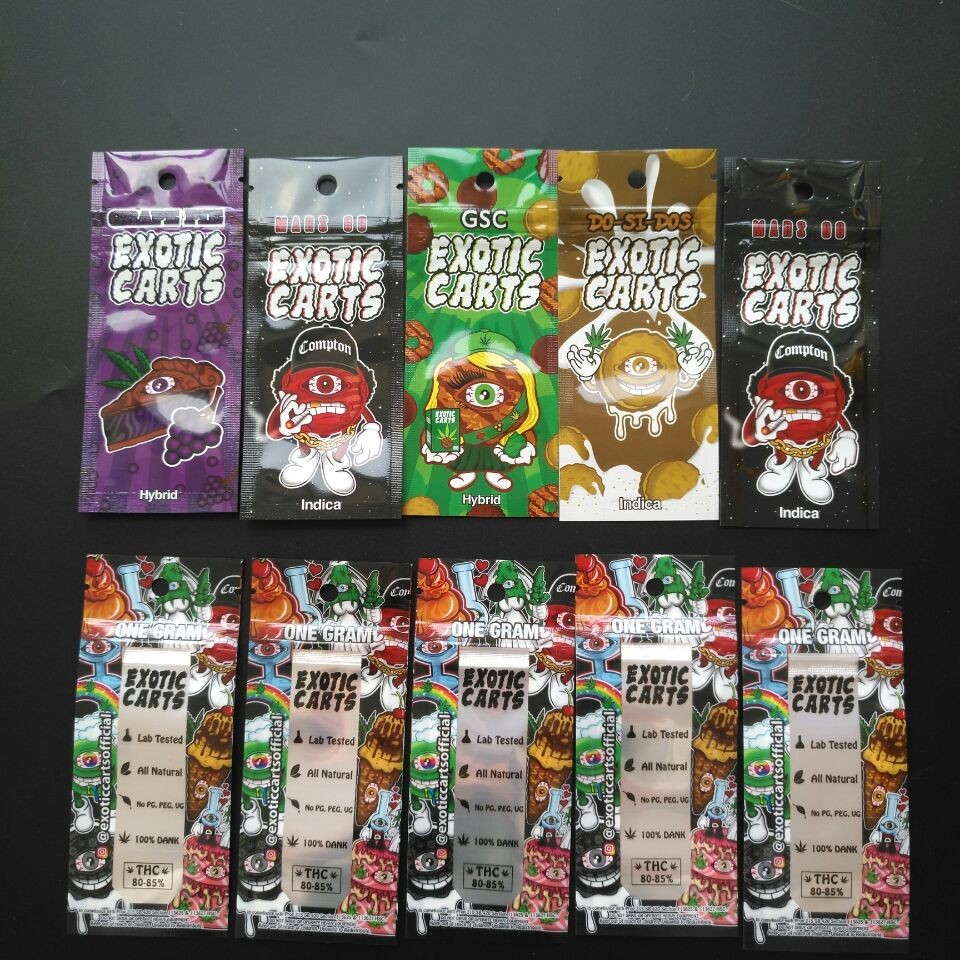 디지털 방식으로 홀로그램 인쇄를 포장하는 Childproof 초본 향은 플라스틱 주머니를 위로 서 있습니다