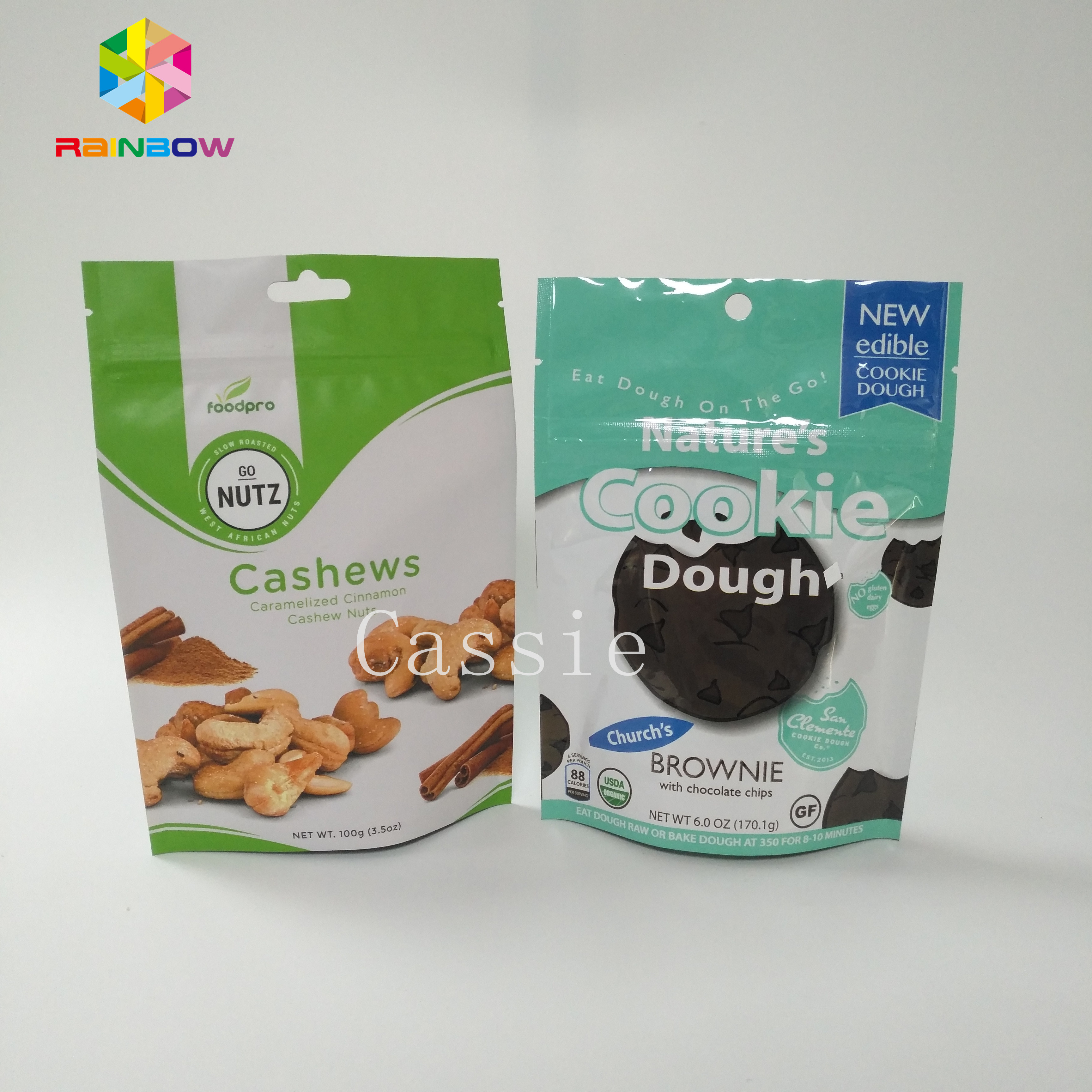 사진 요판 인쇄는 분말 음식을 위해 주문을 받아서 만들어진 알루미늄 호일 부대 지퍼 자물쇠를 위로 서 있습니다