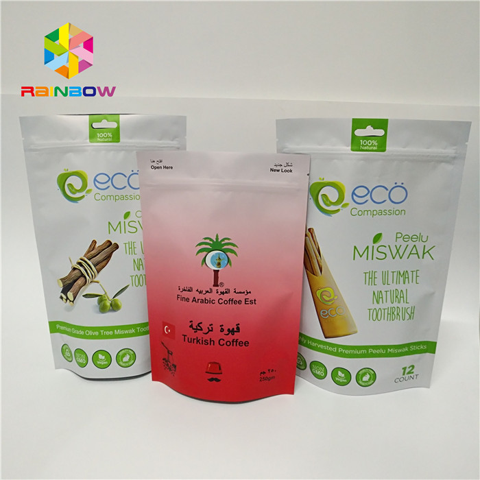 박판으로 만들어진 포일 bas 지퍼 부대는 주머니 포장 관례에 의하여 인쇄된 비닐 봉투 커피 주머니 플라스틱 뜨거운 판매를 위로 서 있습니다