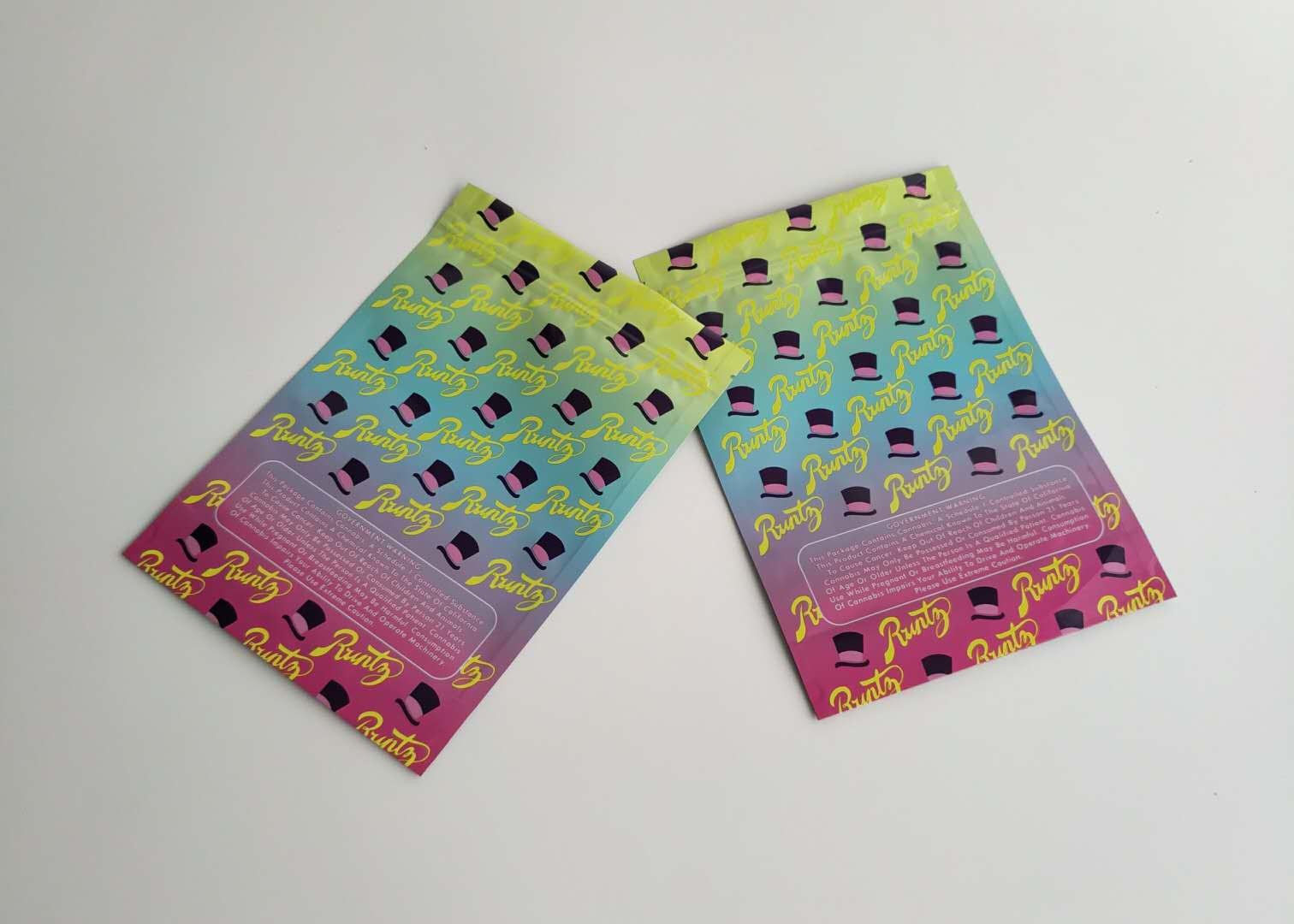 주문 과자 잡초씨 부대 홀로그램 Ziplock를 포장하는 플라스틱 주머니를 위로 서 있으십시오