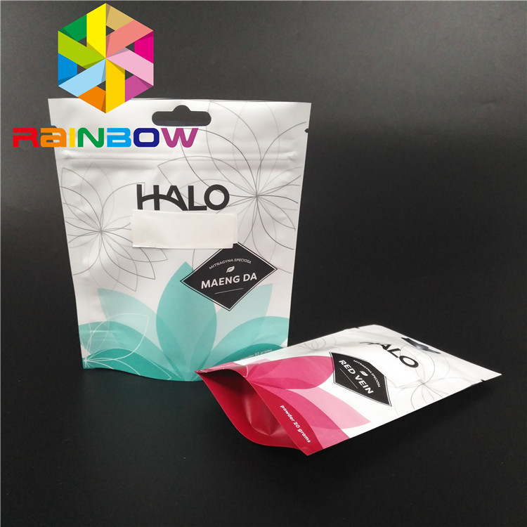 섞인 향미료는 포장을 위로 서 있습니다 증명서를 준 주머니 매트 표면 끝 FDA를 강화합니다