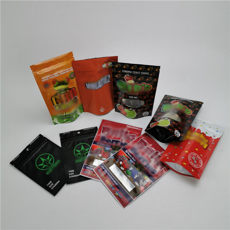 CBD Gummies 포장을 위한 출구 Mylar 부대를 포장하는 아이 저항하는 플라스틱 주머니
