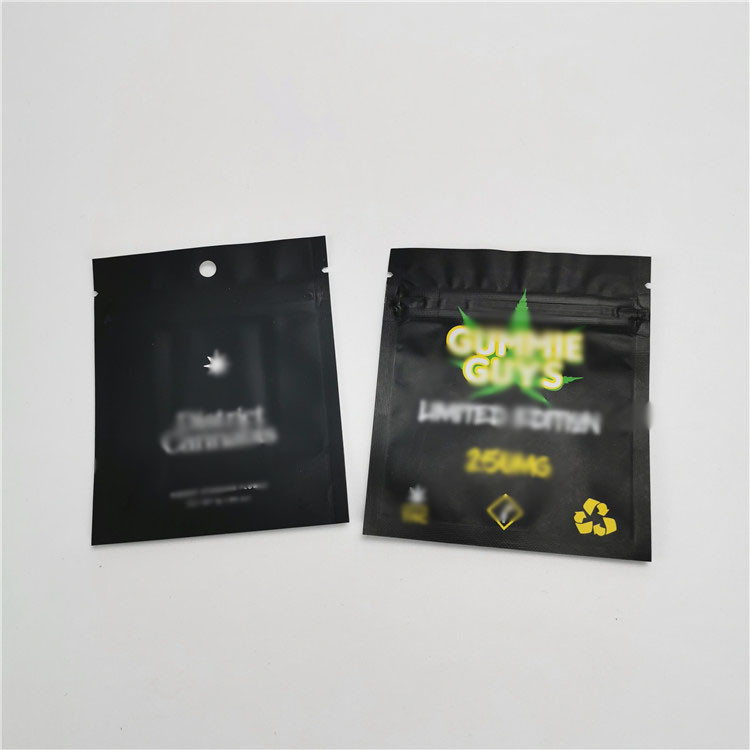 CBD Gummies 포장을 위한 출구 Mylar 부대를 포장하는 디지털 방식으로 인쇄 플라스틱 주머니