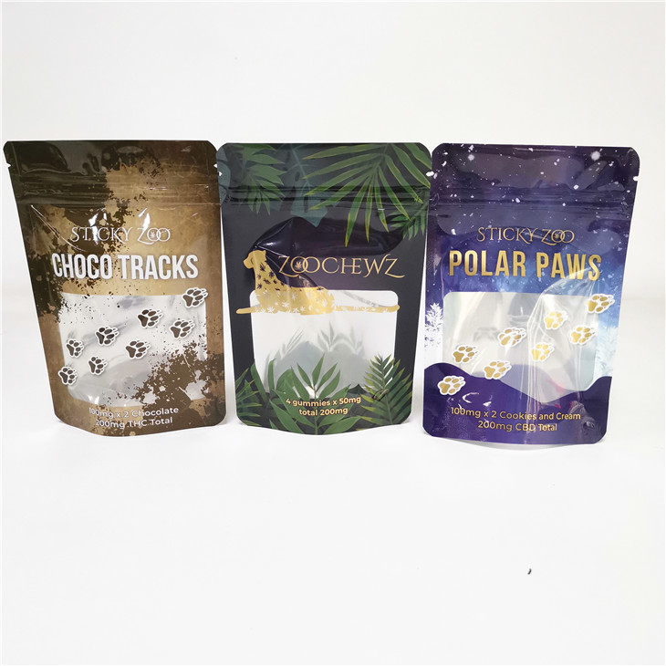 알루미늄 호일 잡초 과자 CBD 3x4는 지퍼 부대를 위로 서 있습니다