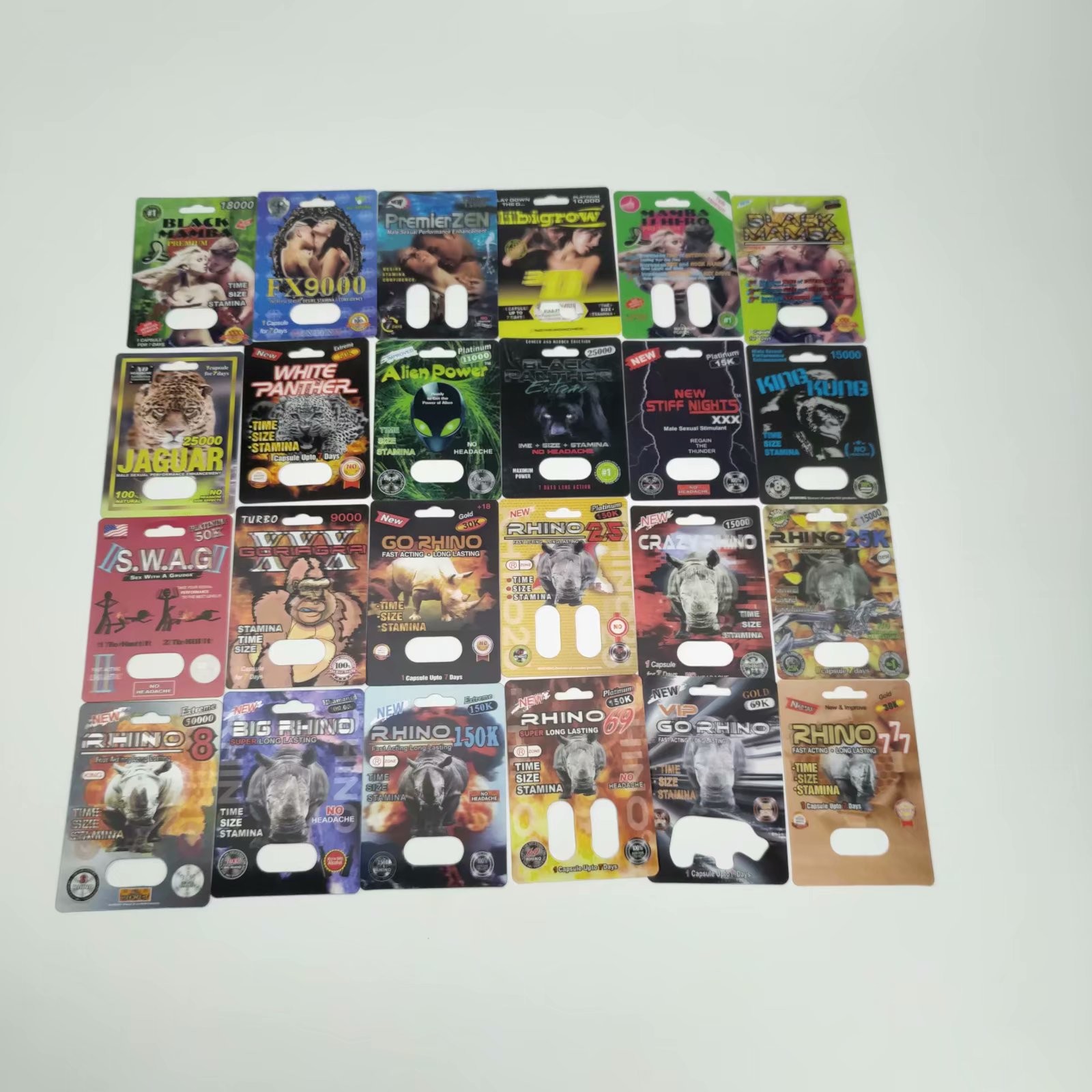 총알과 RHINO 3D 플라스틱 기포 정제 카드를 출력하는 그라븐르