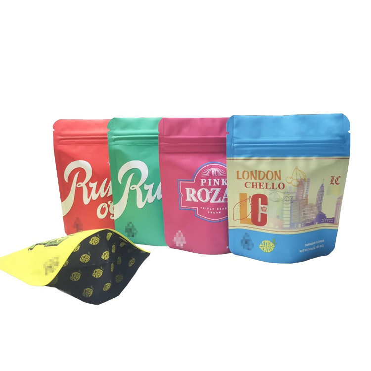 CBD는 패키징하여 쿠키를 위한 검질 캔디 곰 풀 꽃 담배 소매 팁 런츠 어수룩한 사람 마일라 가방을 제거합니다